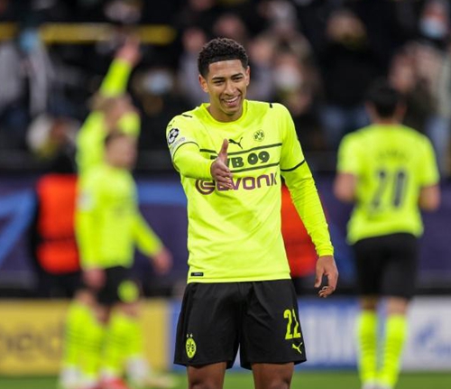 甲赛季中的 甲赛季中的