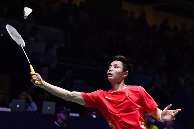 碑的职业生 碑的职业生