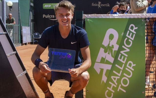 更直接挑战 更直接挑战