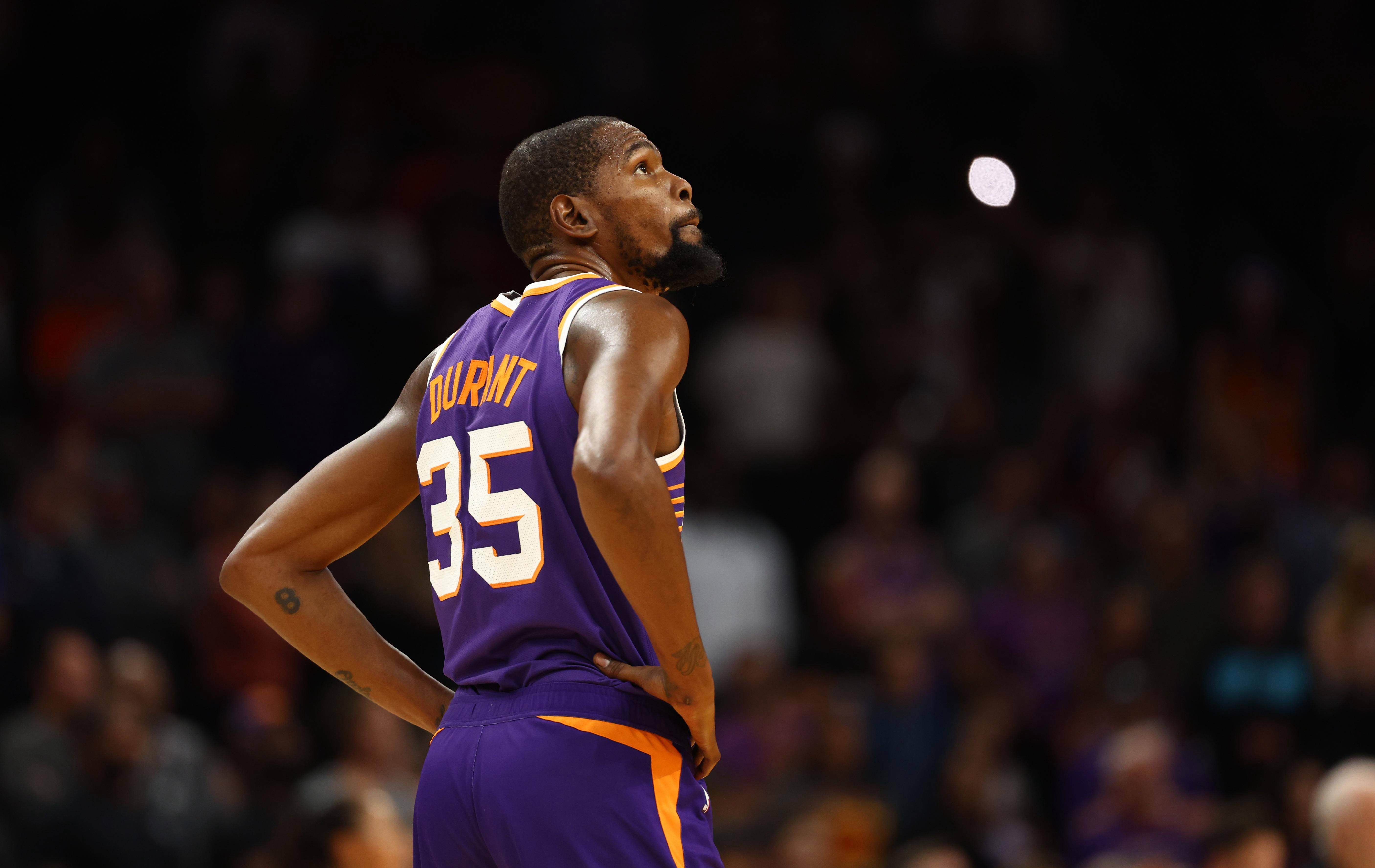 场表现平平 场表现平平