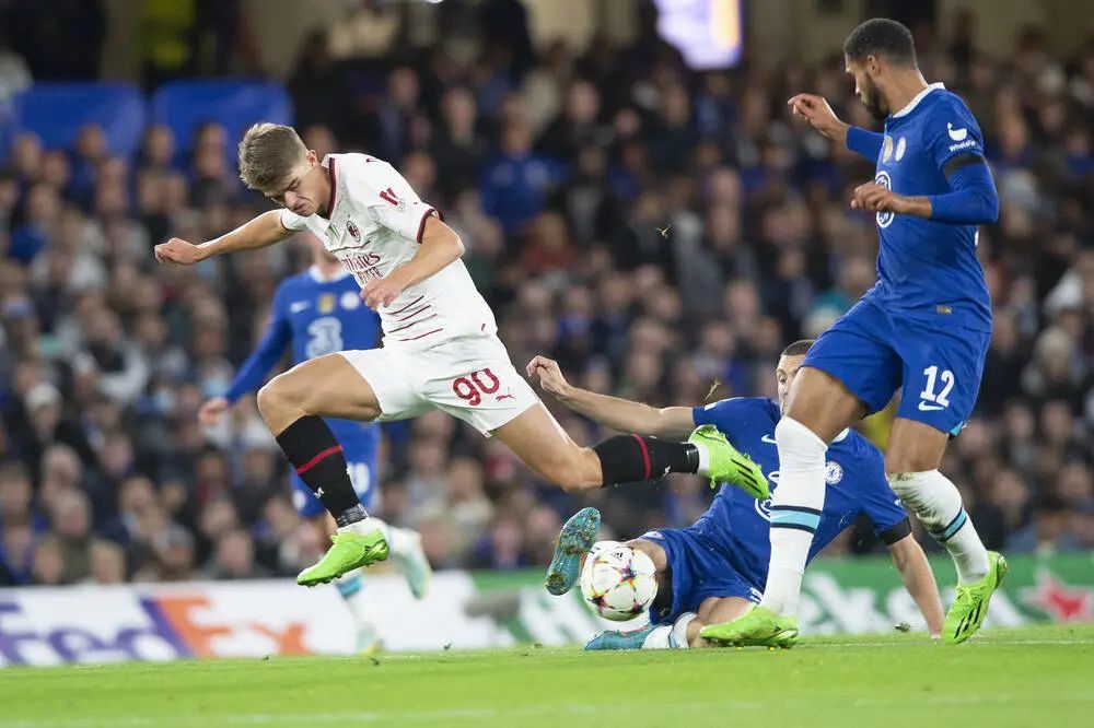 一出局一垒 一出局一垒